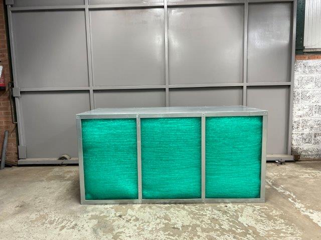 Spraybooth Extraction chest with built-in fan